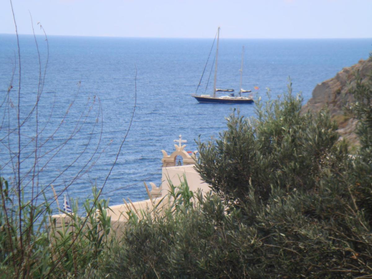 Moschatos Beach House Kamári Exterior foto