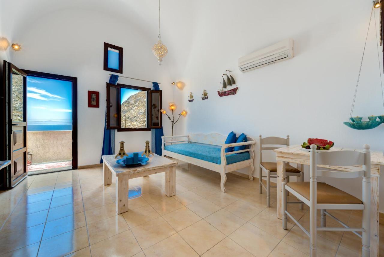 Moschatos Beach House Kamári Exterior foto