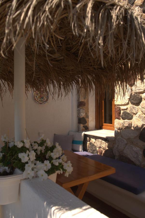Moschatos Beach House Kamári Exterior foto